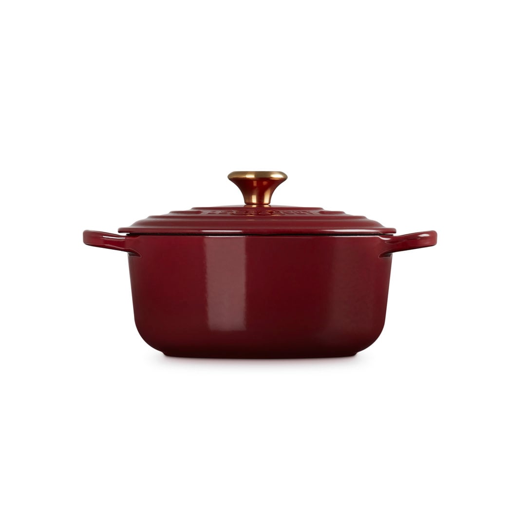 Le Creuset Cast Iron Round Casserole Garnet 20cm / 2.4L